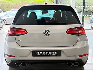 Used 2017 Volkswagen Golf Bluemotion Tech R Silver - Interior and Exterior details 6