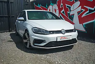 Used 2017 Volkswagen Golf Bluemotion Tech R Silver - Interior and Exterior details 3