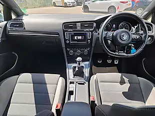 Used 2017 Volkswagen Golf Bluemotion Tech R White - Interior and Exterior details 7