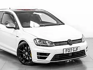 Used 2017 Volkswagen Golf Bluemotion Tech R White - Interior and Exterior details 7