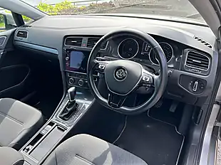 Used 2017 Volkswagen Golf Bluemotion Tech Se Nav Tungsten Silver - Interior and Exterior details 18