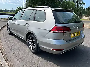 Used 2017 Volkswagen Golf Bluemotion Tech Se Nav Tungsten Silver - Interior and Exterior details 4