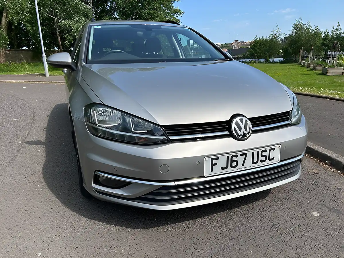 Used 2017 Volkswagen Golf Bluemotion Tech Se Nav Tungsten Silver - Interior and Exterior details 5