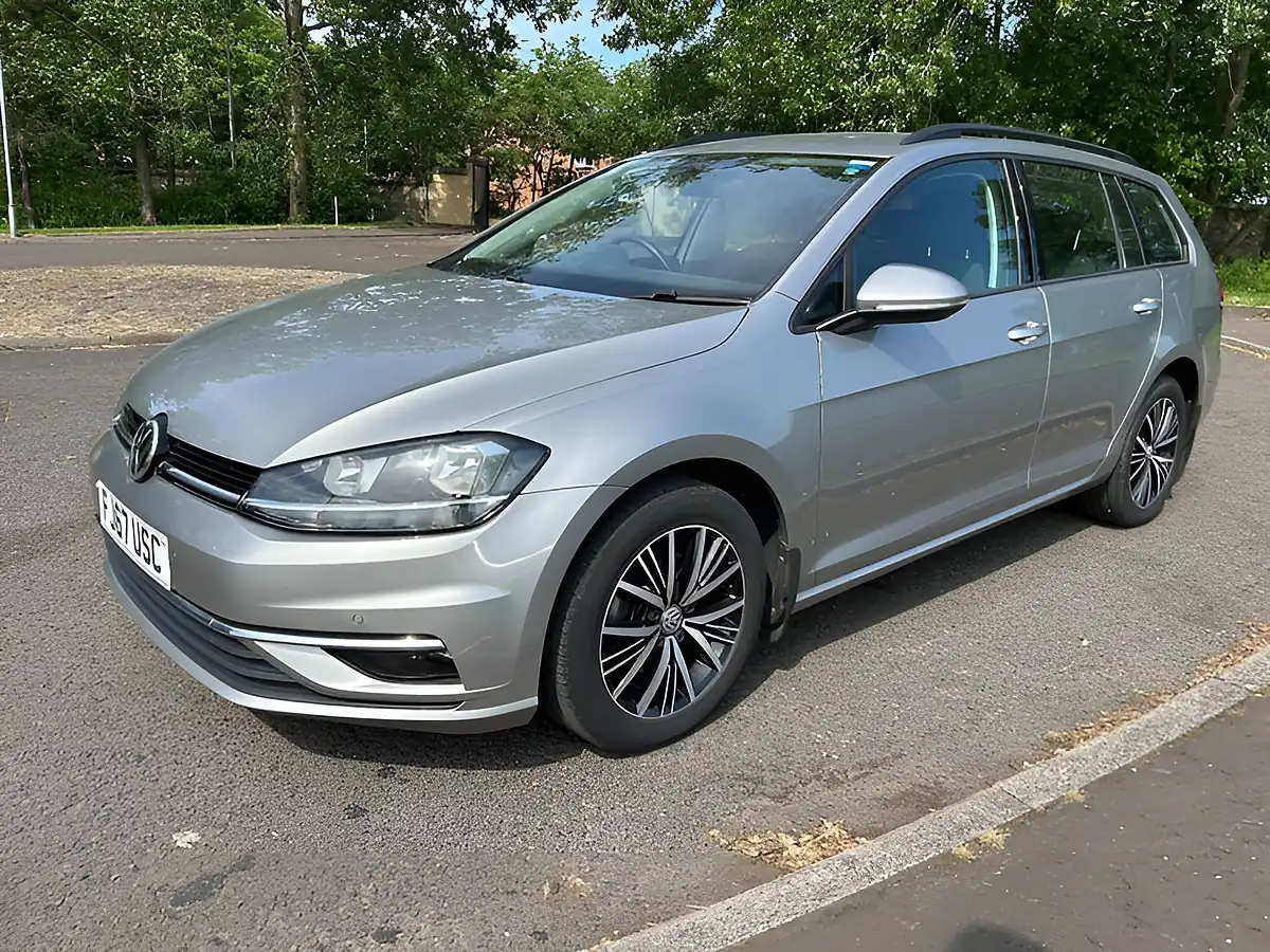 Used 2017 Volkswagen Golf Bluemotion Tech Se Nav Tungsten Silver - Interior and Exterior details 8