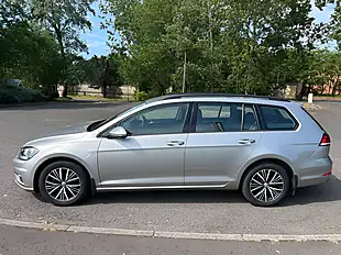 Used 2017 Volkswagen Golf Bluemotion Tech Se Nav Tungsten Silver - Interior and Exterior details 9