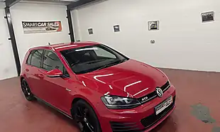 Used 2017 Volkswagen Golf Bluemotion Tech Tornado Red - Interior and Exterior details 2