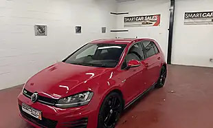 Used 2017 Volkswagen Golf Bluemotion Tech Tornado Red - Interior and Exterior details 5