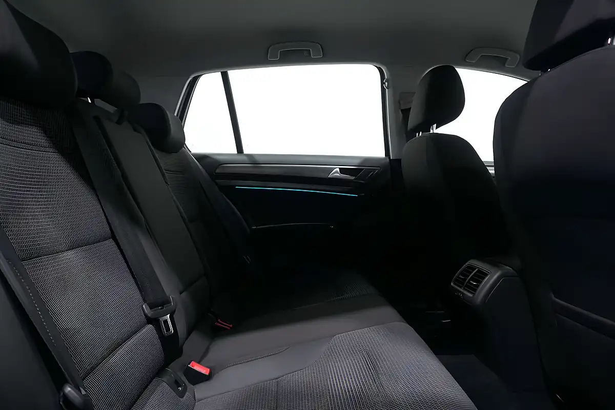 Used 2017 Volkswagen Golf Evo Se Nav Atlantic Blue - Interior and Exterior details 11