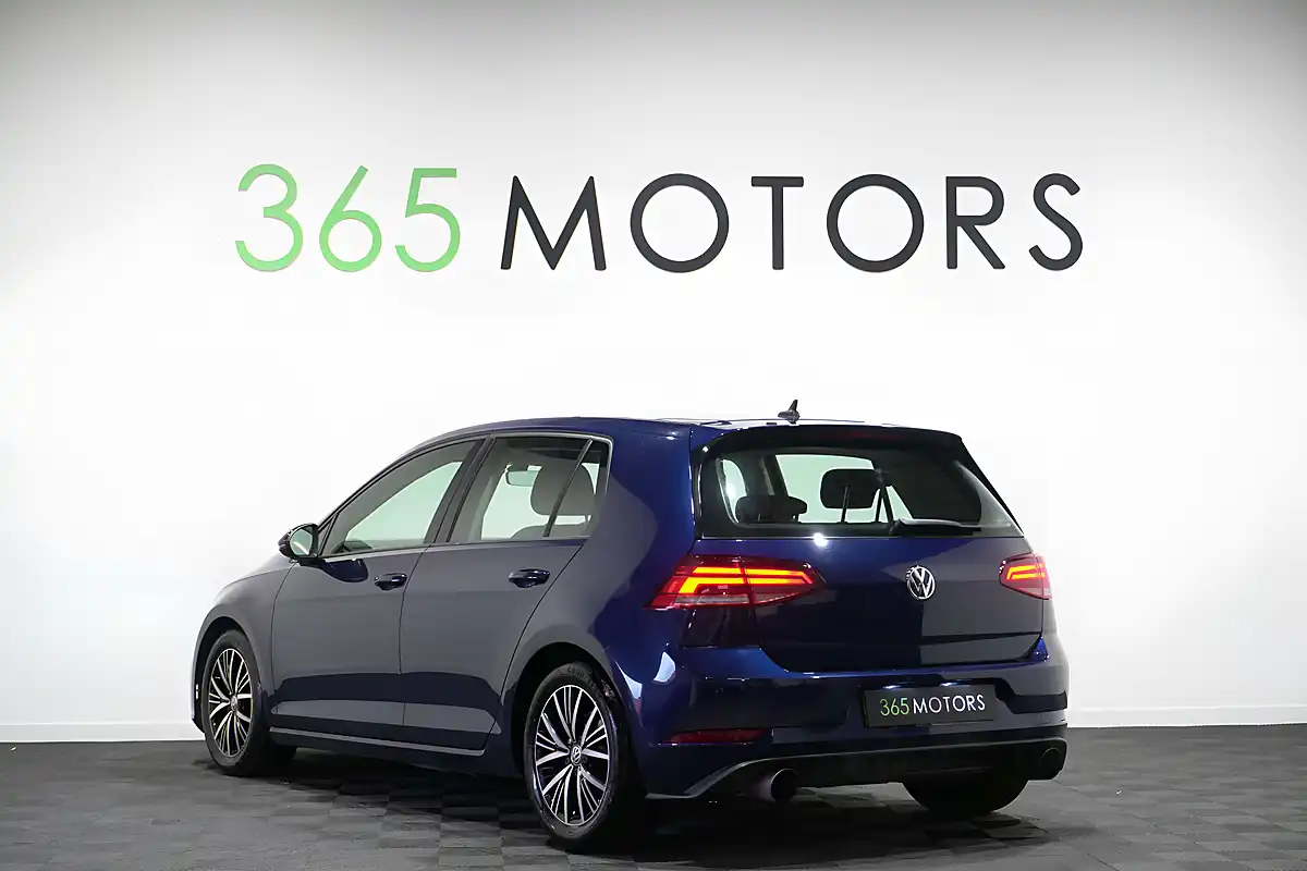 Used 2017 Volkswagen Golf Evo Se Nav Atlantic Blue - Interior and Exterior details 2