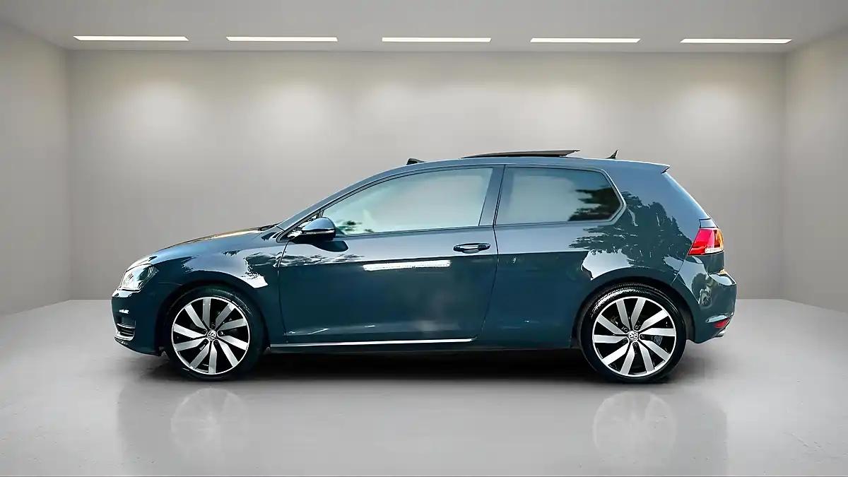 Used 2017 Volkswagen Golf GT Edition Grey - Interior and Exterior details 4