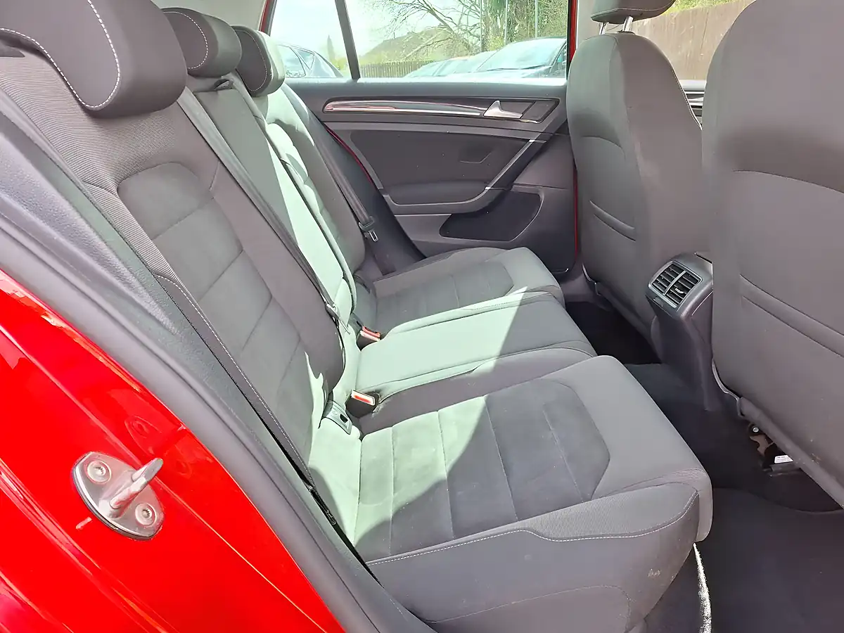 Used 2017 Volkswagen Golf GT Red - Interior and Exterior details 13