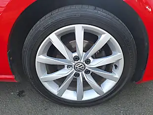 Used 2017 Volkswagen Golf GT Red - Interior and Exterior details 16
