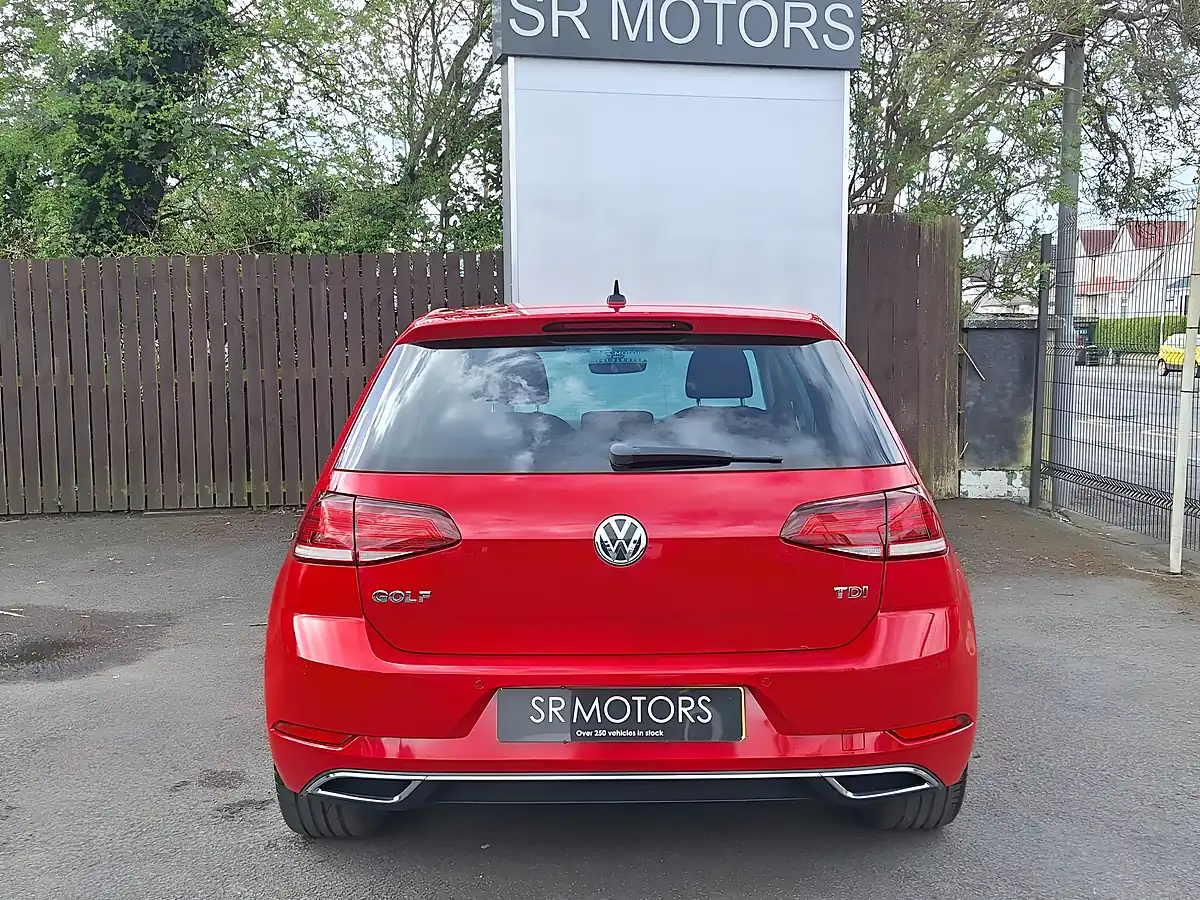 Used 2017 Volkswagen Golf GT Red - Interior and Exterior details 5