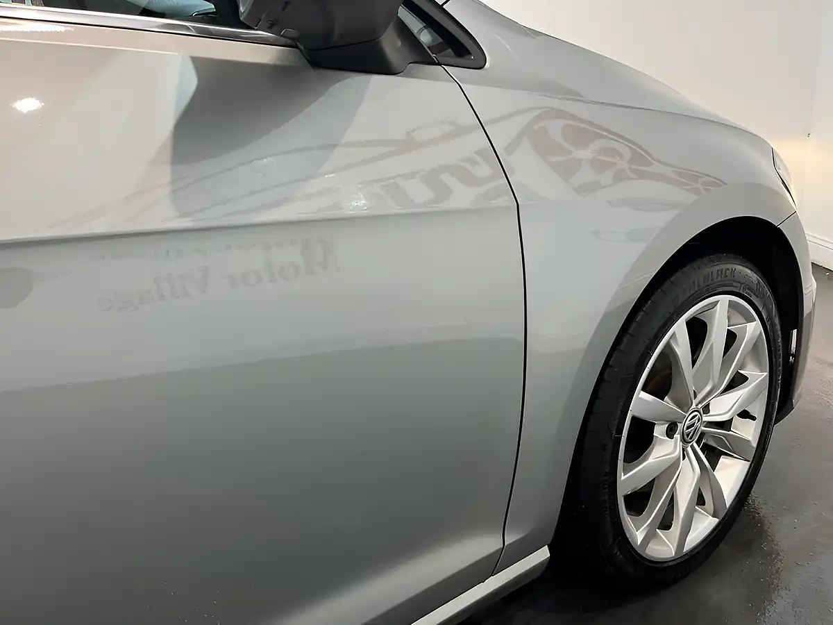 Used 2017 Volkswagen Golf GT Silver - Interior and Exterior details 15