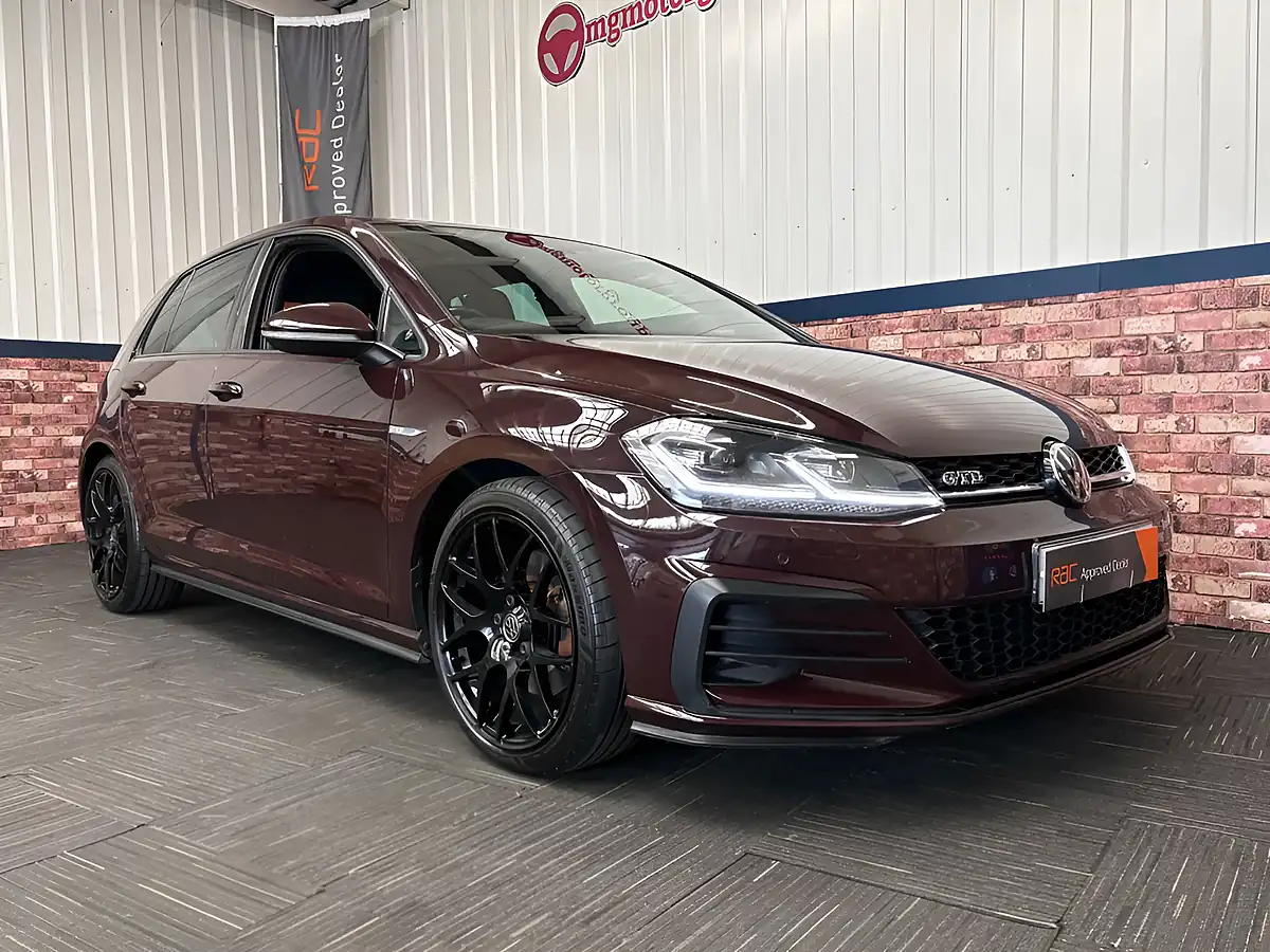 Used 2017 Volkswagen Golf Gtd Black - Interior and Exterior details 10