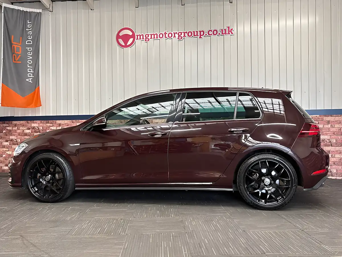 Used 2017 Volkswagen Golf Gtd Black - Interior and Exterior details 13