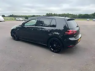 Used 2017 Volkswagen Golf Gtd Black - Interior and Exterior details 3