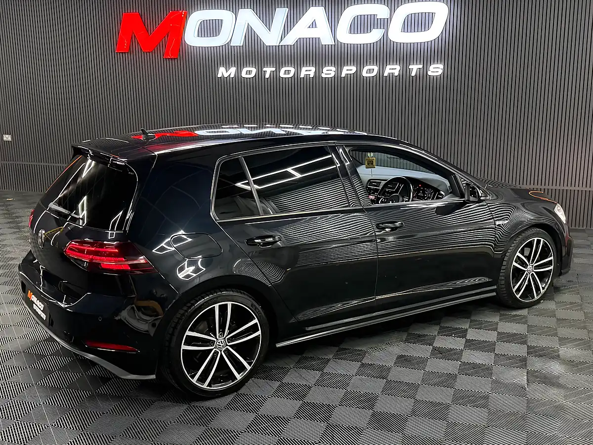 Used 2017 Volkswagen Golf Gtd Black - Interior and Exterior details 7