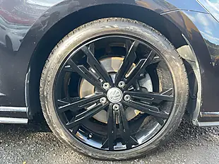 Used 2017 Volkswagen Golf Gtd Black - Interior and Exterior details 10