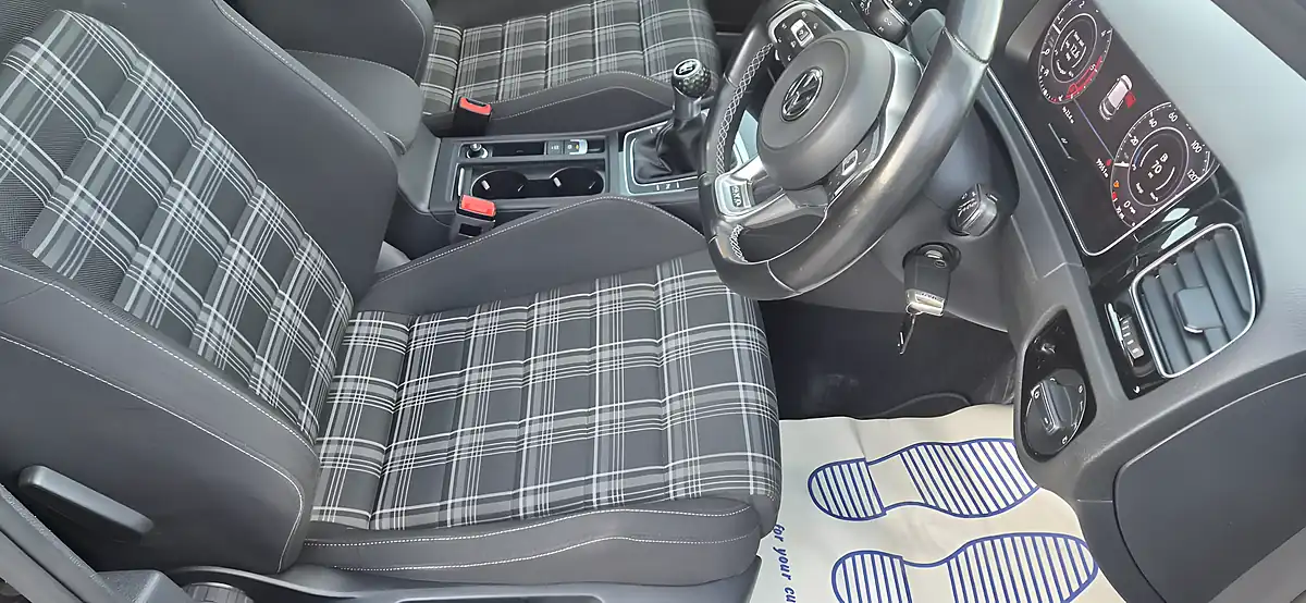 Used 2017 Volkswagen Golf Gtd Black - Interior and Exterior details 11