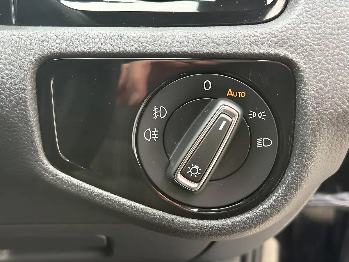 Used 2017 Volkswagen Golf Gtd Black - Interior and Exterior details 11
