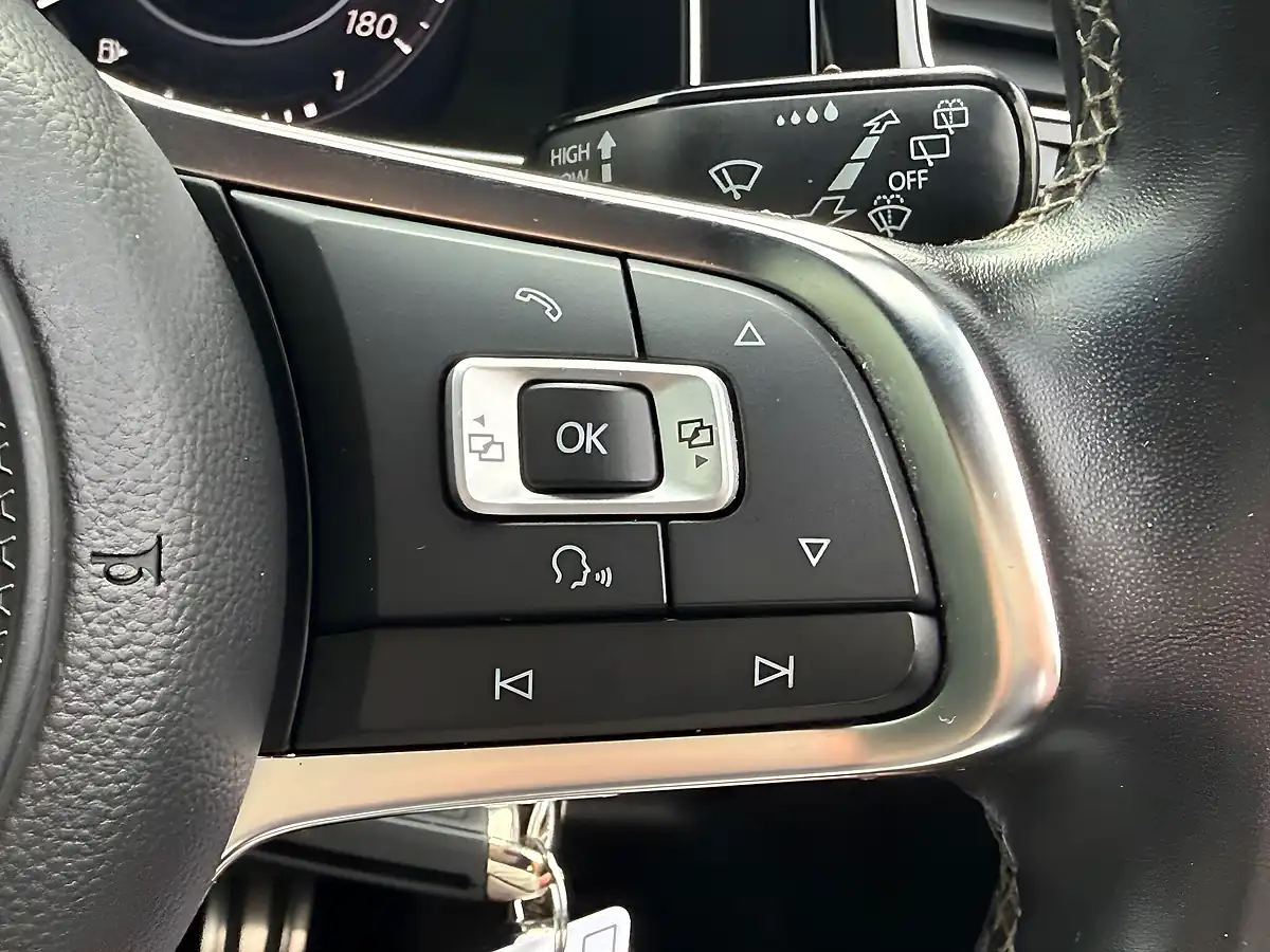 Used 2017 Volkswagen Golf Gtd Black - Interior and Exterior details 12