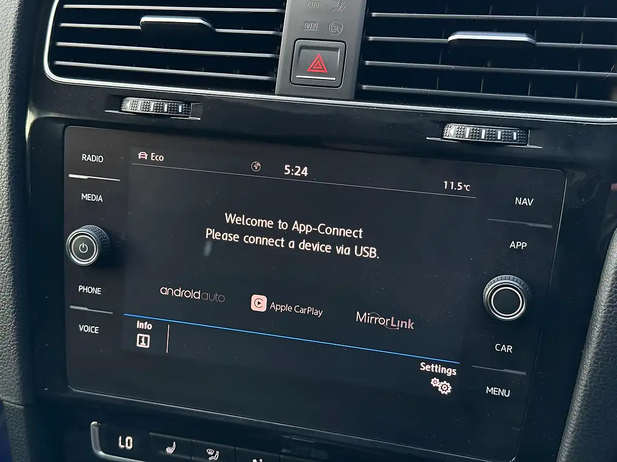 Used 2017 Volkswagen Golf Gtd Blueline Black - Interior and Exterior details 17