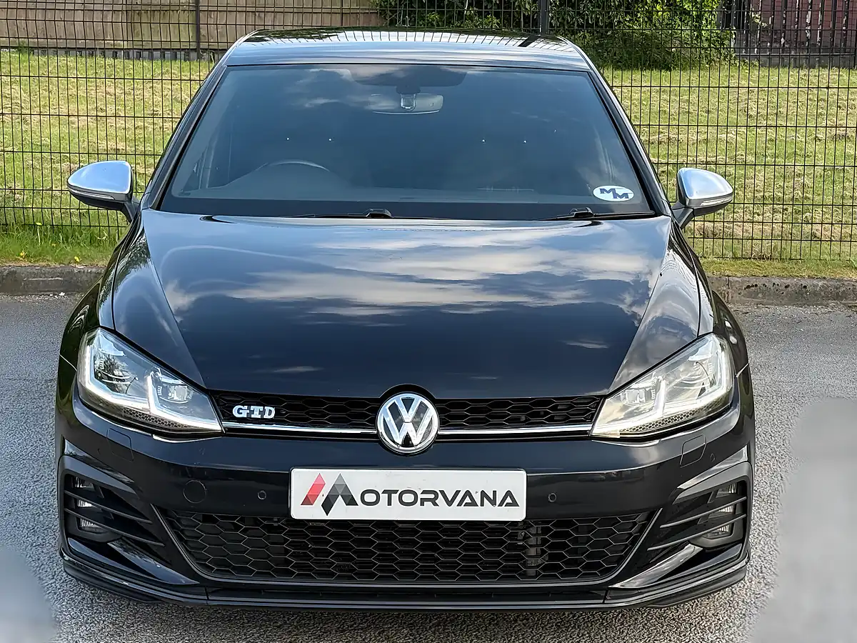 Used 2017 Volkswagen Golf Gtd Blueline Black - Interior and Exterior details 2