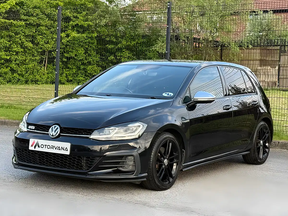 Used 2017 Volkswagen Golf Gtd Blueline Black - Interior and Exterior details 3