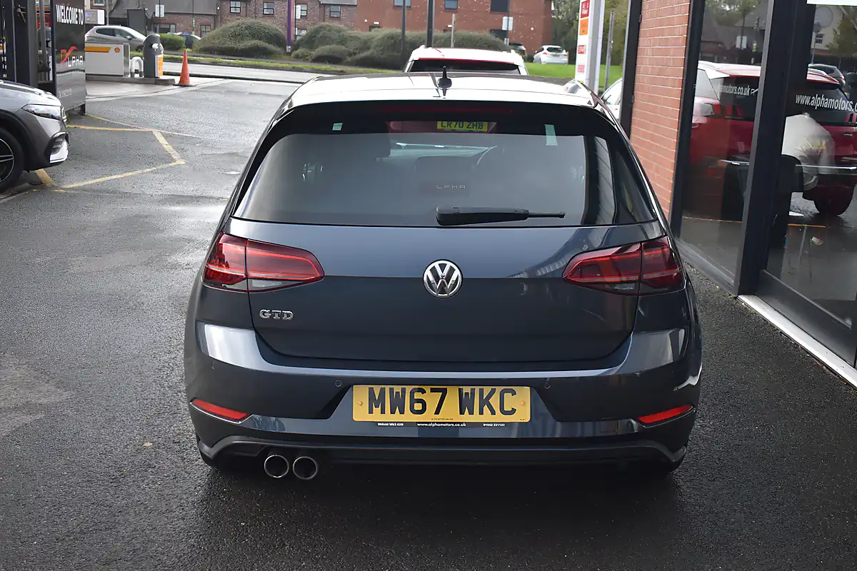 Used 2017 Volkswagen Golf Gtd Blueline Isaac Blue - Interior and Exterior details 6