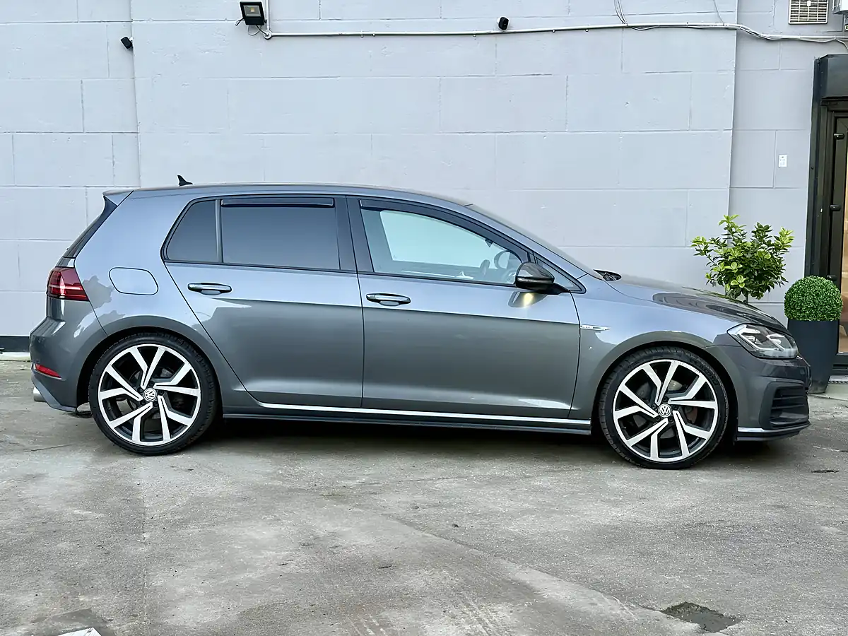 Used 2017 Volkswagen Golf Gtd Grey - Interior and Exterior details 5