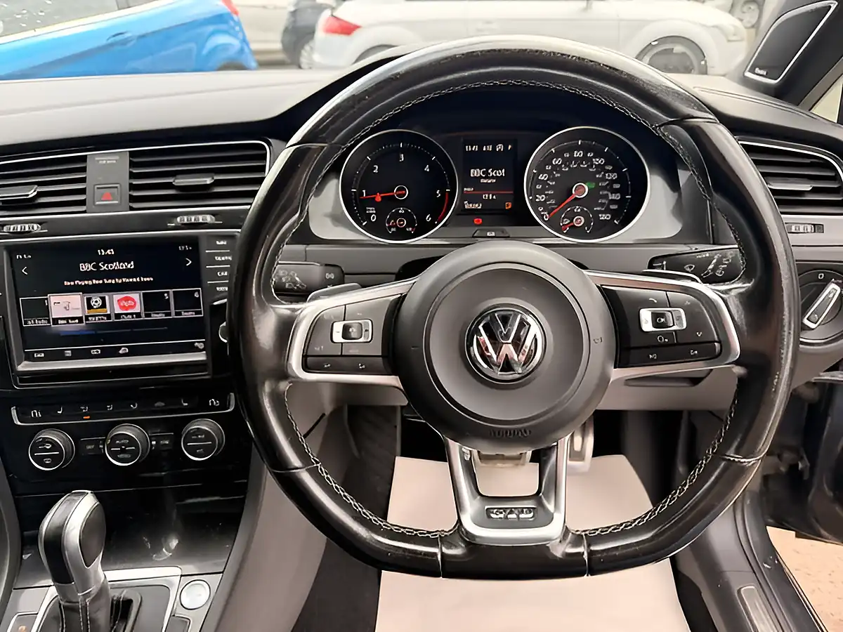 Used 2017 Volkswagen Golf Gtd Grey - Interior and Exterior details 16