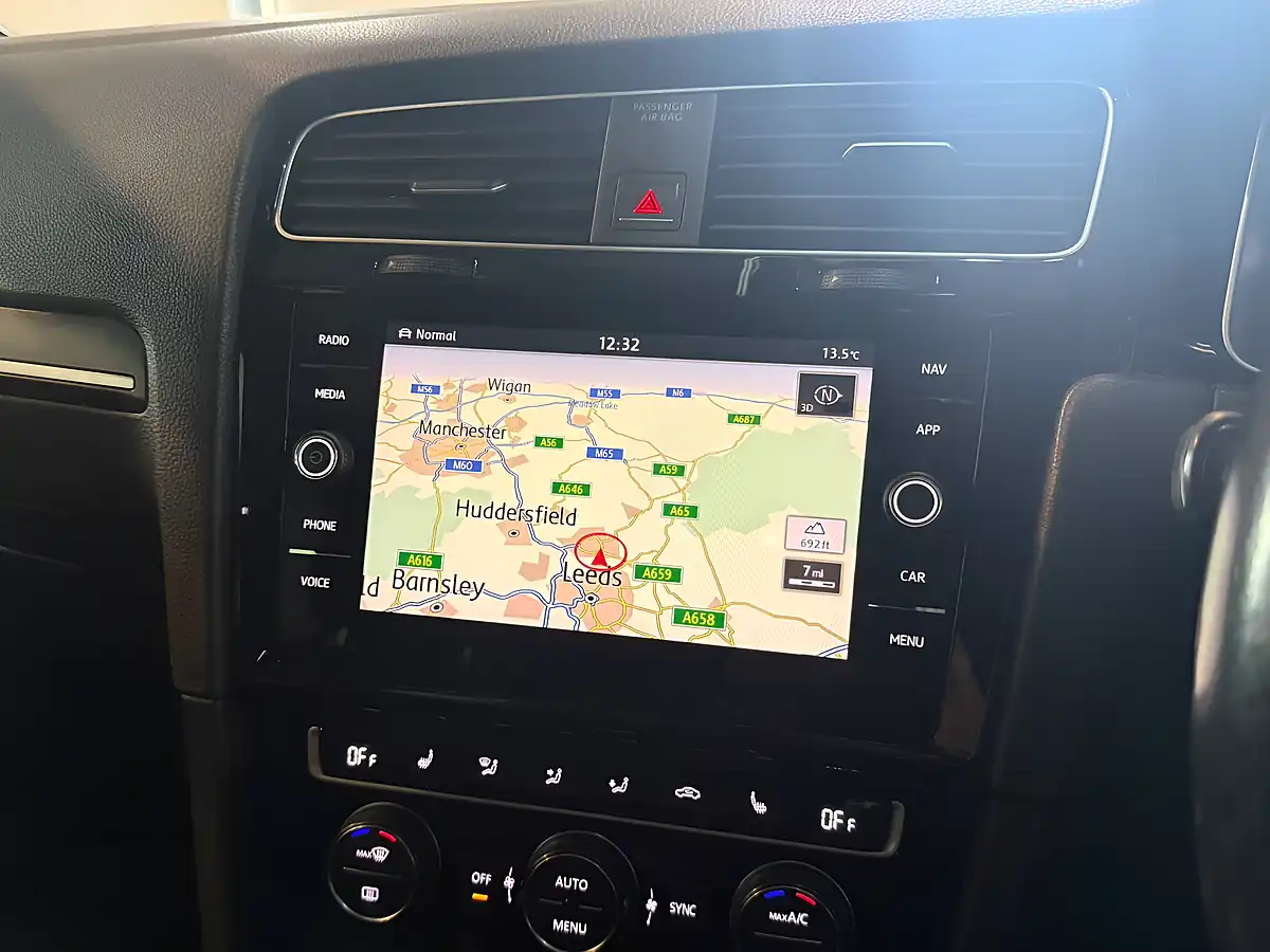Used 2017 Volkswagen Golf Gtd Grey - Interior and Exterior details 15