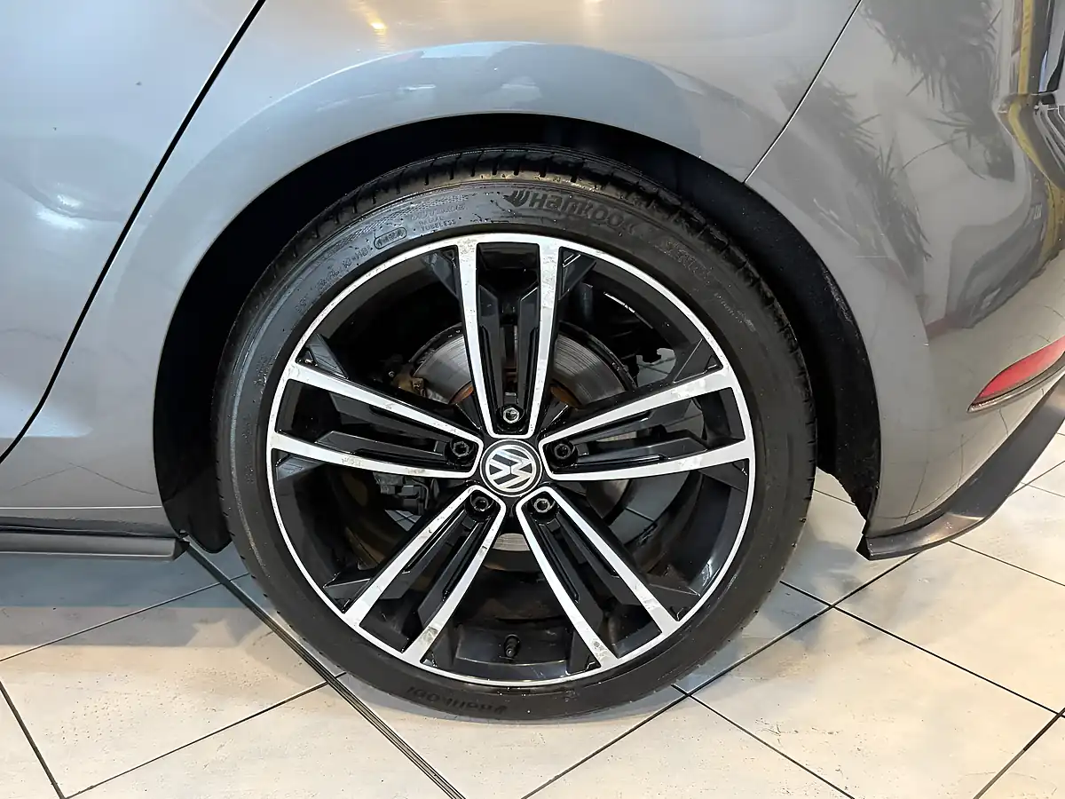 Used 2017 Volkswagen Golf Gtd Grey - Interior and Exterior details 18