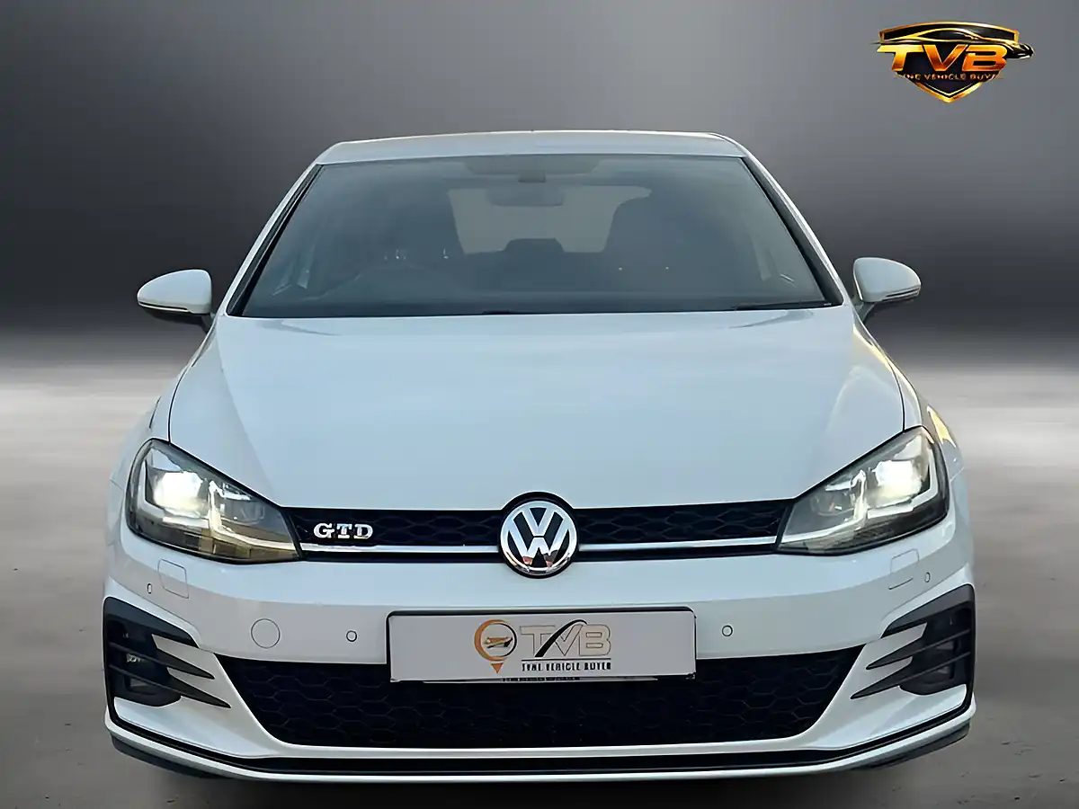Used 2017 Volkswagen Golf Gtd Pure White - Interior and Exterior details 11