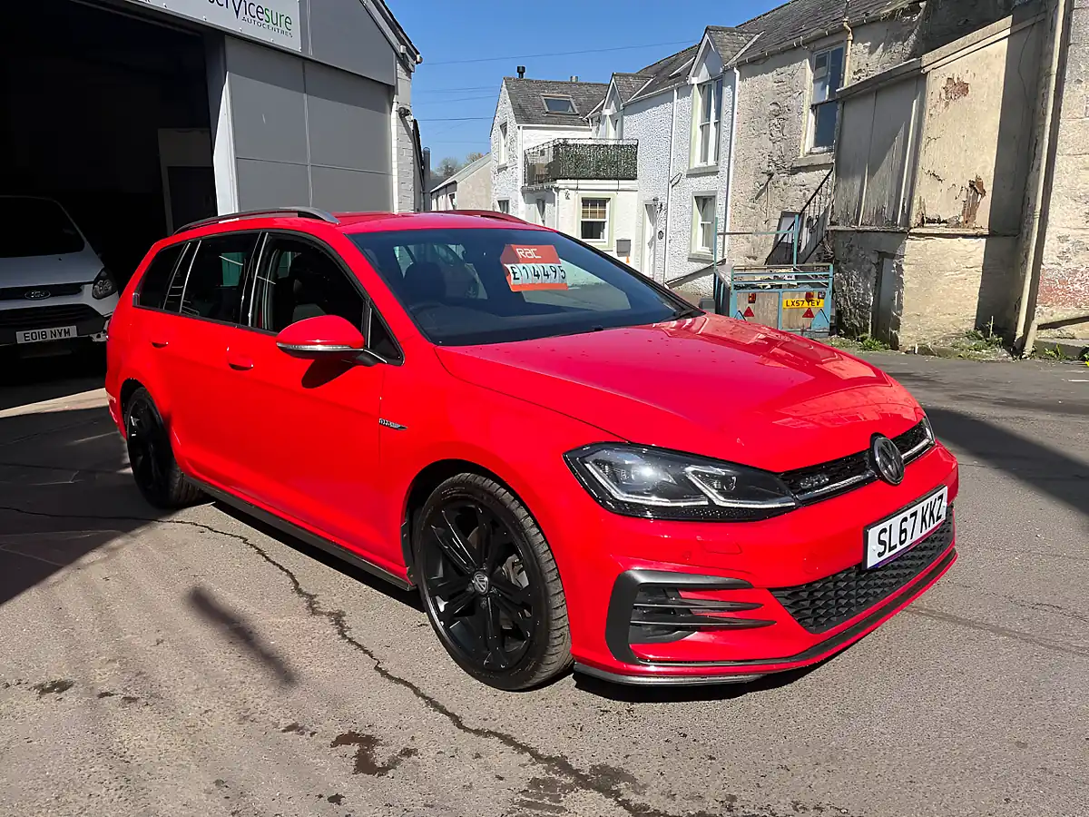 Used 2017 Volkswagen Golf Gtd Red - Interior and Exterior details 2