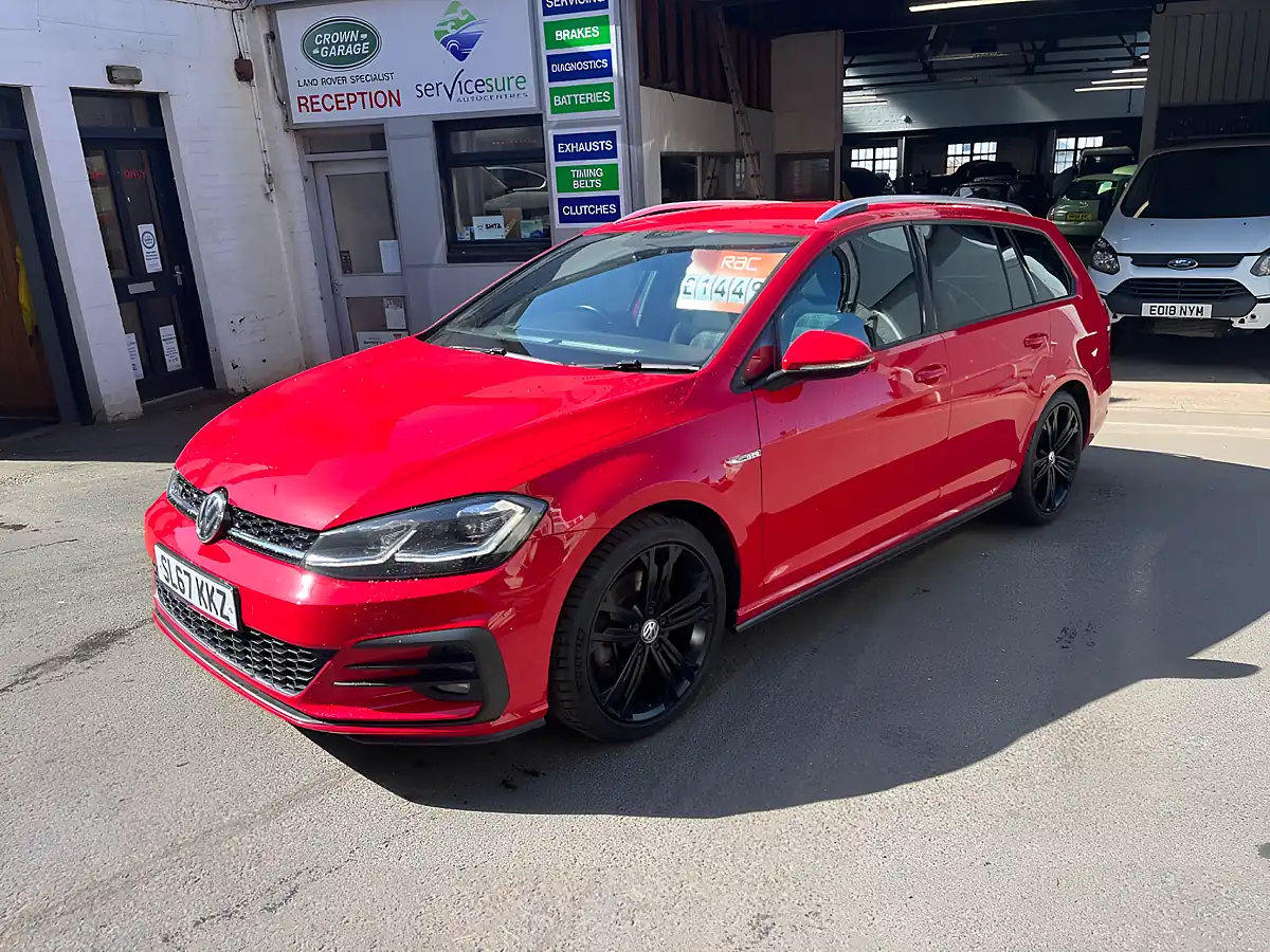 Used 2017 Volkswagen Golf Gtd Red - Interior and Exterior details 4