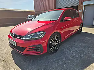 Used 2017 Volkswagen Golf Gtd Red - Interior and Exterior details 3