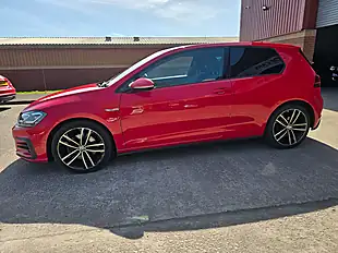 Used 2017 Volkswagen Golf Gtd Red - Interior and Exterior details 5