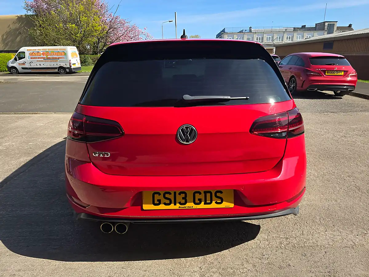Used 2017 Volkswagen Golf Gtd Red - Interior and Exterior details 9