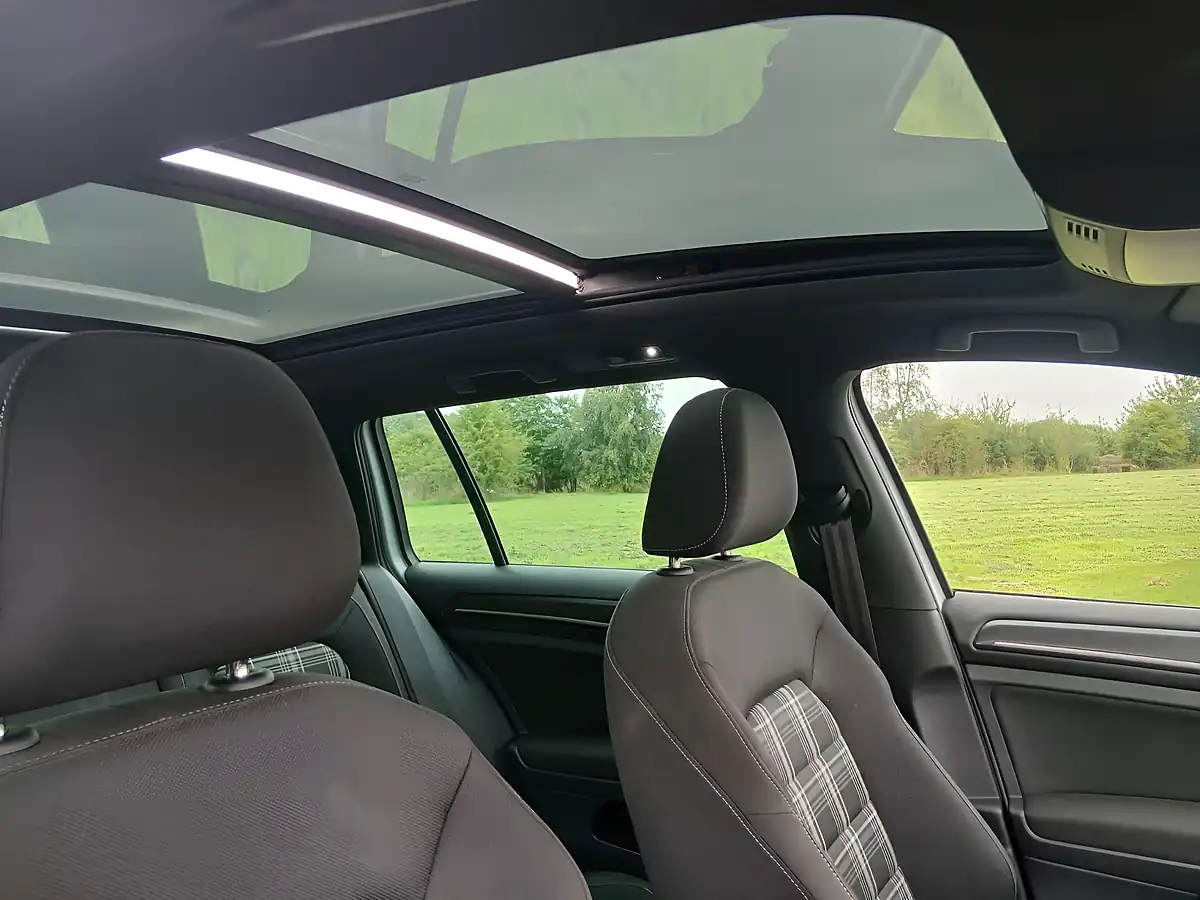 Used 2017 Volkswagen Golf Gtd Silver - Interior and Exterior details 14