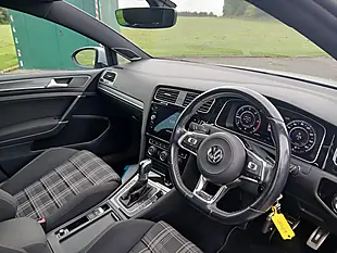 Used 2017 Volkswagen Golf Gtd Silver - Interior and Exterior details 16