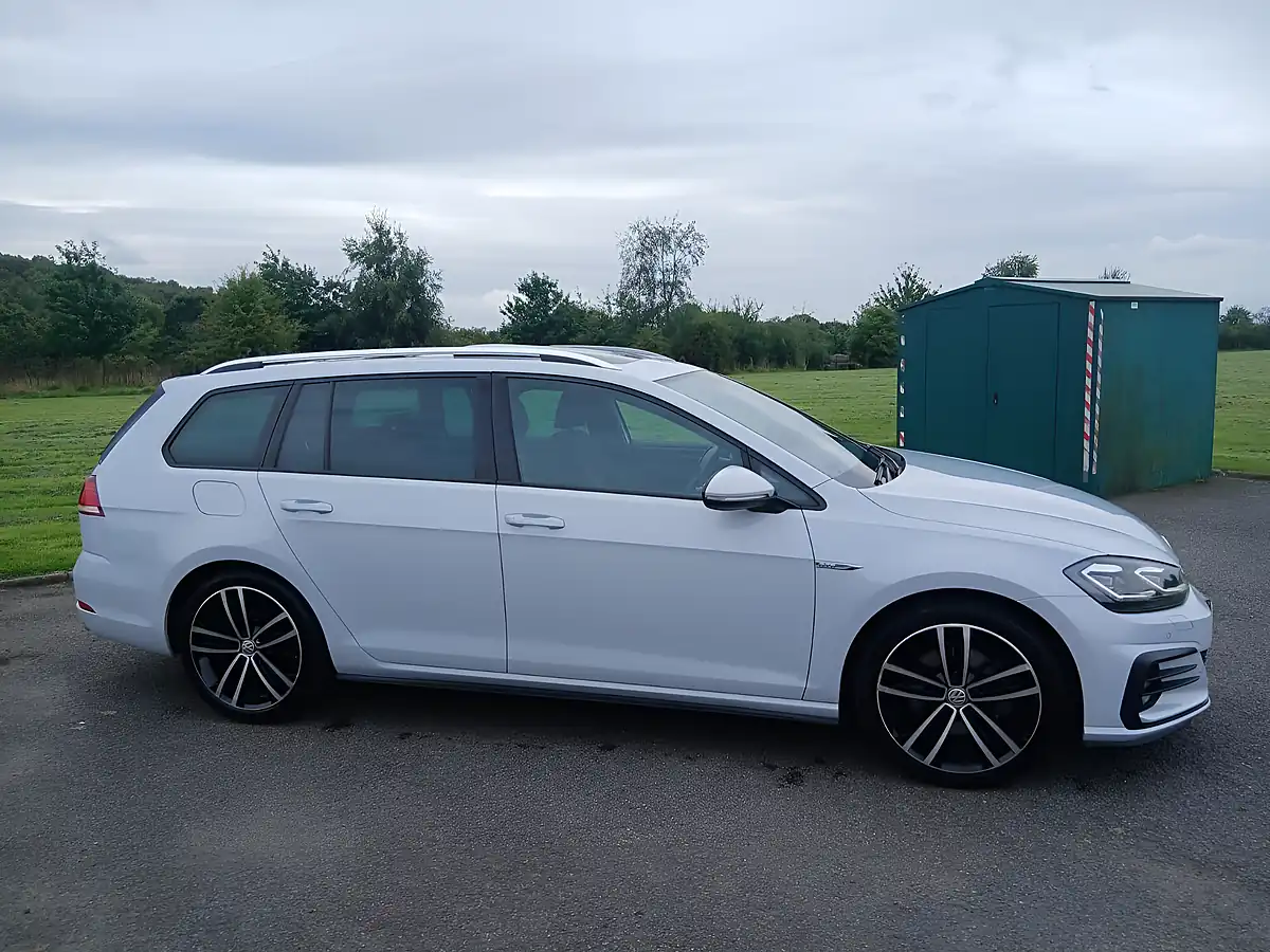 Used 2017 Volkswagen Golf Gtd Silver - Interior and Exterior details 3