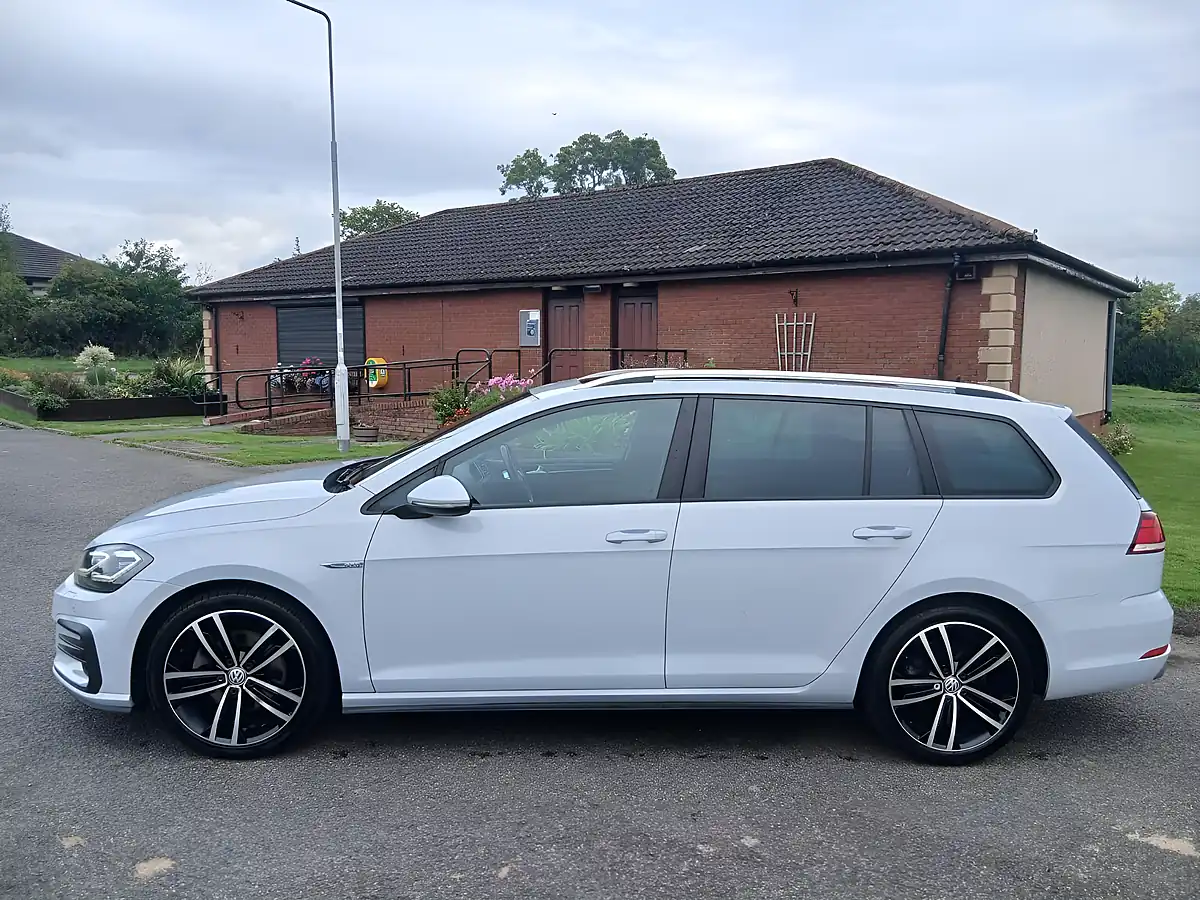 Used 2017 Volkswagen Golf Gtd Silver - Interior and Exterior details 5