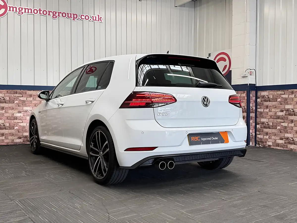 Used 2017 Volkswagen Golf Gtd White - Interior and Exterior details 15