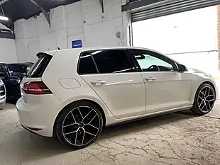 Used 2017 Volkswagen Golf Gtd White - Interior and Exterior details 11