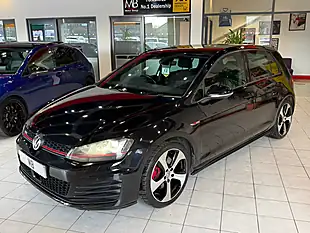 Used 2017 Volkswagen Golf GTI Black - Interior and Exterior details 5