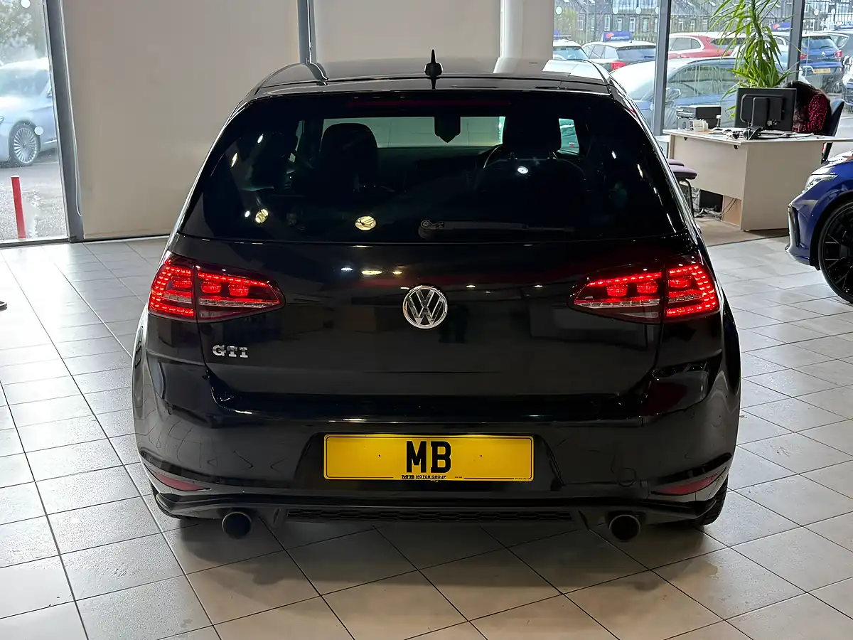 Used 2017 Volkswagen Golf GTI Black - Interior and Exterior details 8