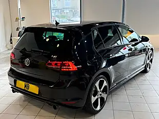 Used 2017 Volkswagen Golf GTI Black - Interior and Exterior details 9