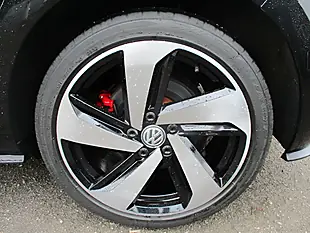 Used 2017 Volkswagen Golf GTI Black - Interior and Exterior details 10